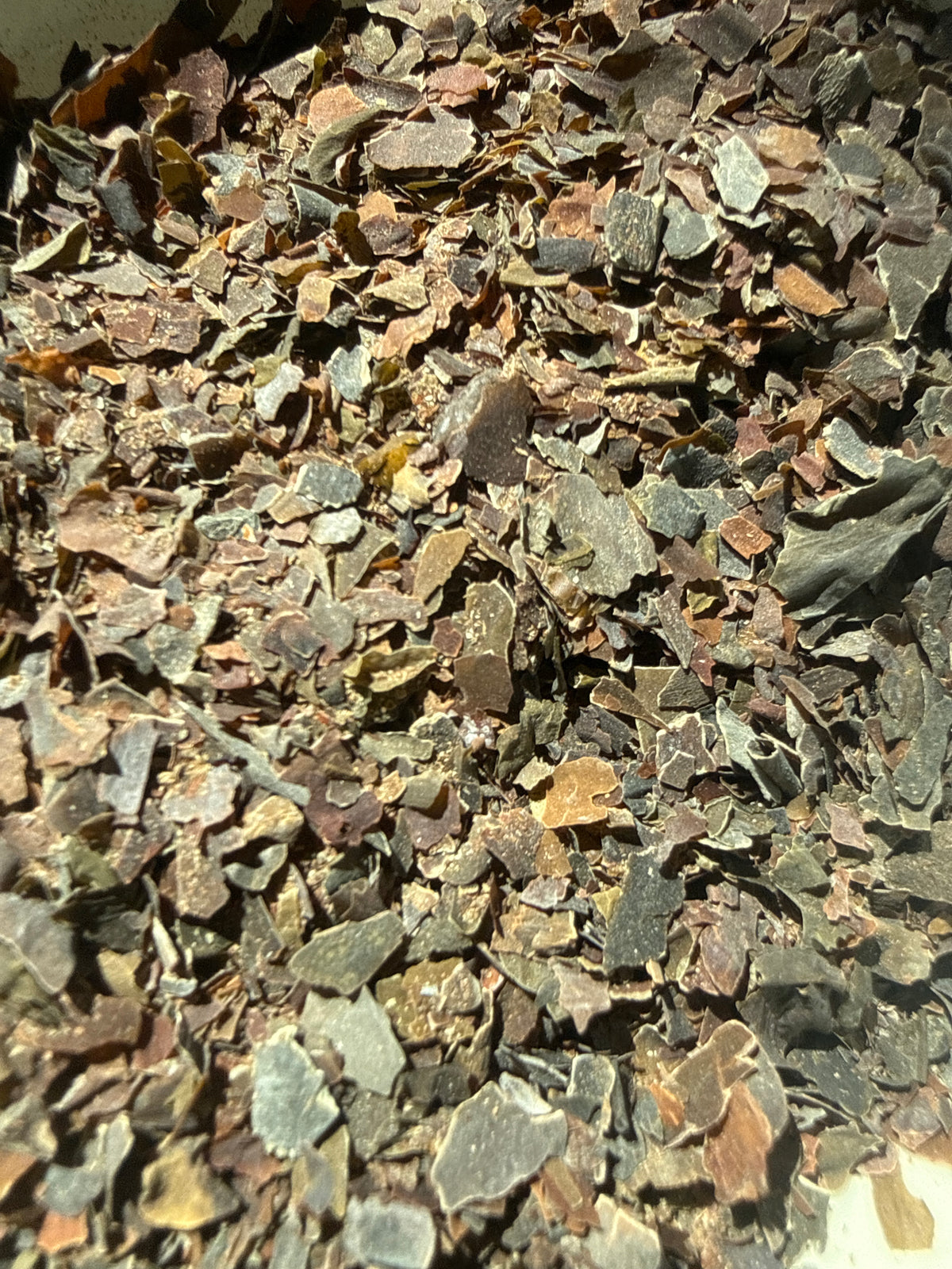 Kombu Flakes (昆布 こんぶ, Saccharina japonica) Wild Harvested